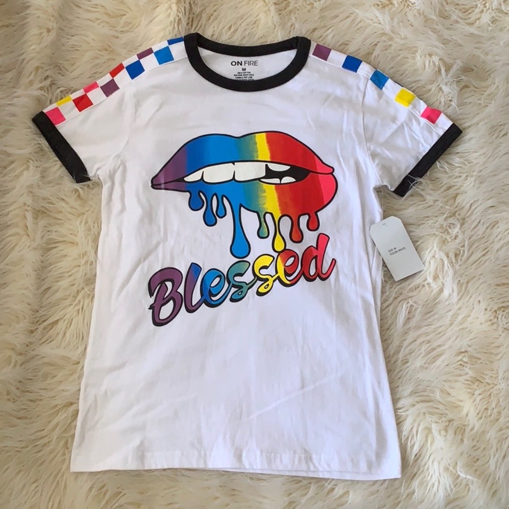 23accessorys Women’s Medium Tshirt